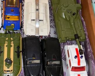 Vintage Toy Vehicles, Cars, Etc. (Diecast & Plastic)