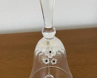 LARGE SWAROVSKI COLLECTION OF 185 FIGURINES! (SOME W/ BOXES)