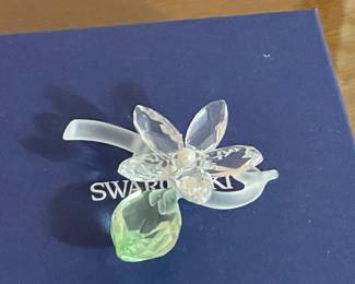 LARGE SWAROVSKI COLLECTION OF 185 FIGURINES! (SOME W/ BOXES)