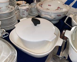 Vintage Assorted Corningware W/ Lids