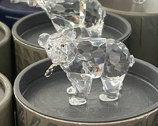 LARGE SWAROVSKI COLLECTION OF 185 FIGURINES! (SOME W/ BOXES)