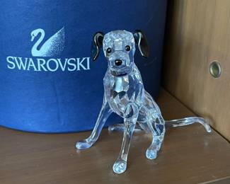 LARGE SWAROVSKI COLLECTION OF 185 FIGURINES! (SOME W/ BOXES)