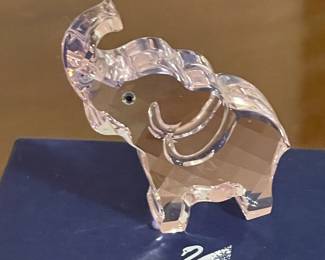 LARGE SWAROVSKI COLLECTION OF 185 FIGURINES! (SOME W/ BOXES)