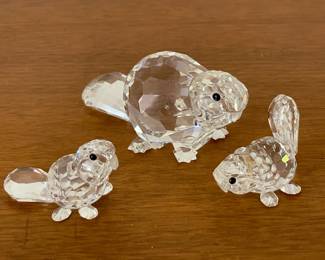 LARGE SWAROVSKI COLLECTION OF 185 FIGURINES! (SOME W/ BOXES)