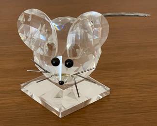 LARGE SWAROVSKI COLLECTION OF 185 FIGURINES! (SOME W/ BOXES)