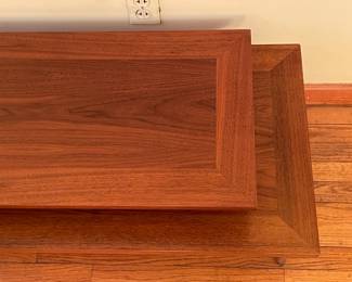 BEAUTIFUL Mid-Century Modern 2 Tier Coffee Table W/ Brass Capped Legs