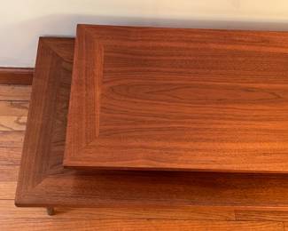 BEAUTIFUL Mid-Century Modern 2 Tier Coffee Table W/ Brass Capped Legs