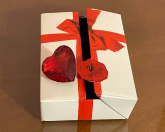 LARGE SWAROVSKI COLLECTION OF 185 FIGURINES! (SOME W/ BOXES)