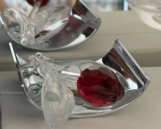 LARGE SWAROVSKI COLLECTION OF 185 FIGURINES! (SOME W/ BOXES)