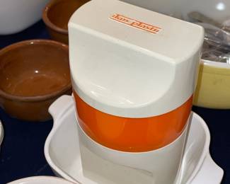 Vintage Plastic Juicer