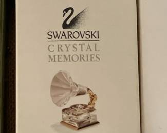 LARGE SWAROVSKI COLLECTION OF 185 FIGURINES! (SOME W/ BOXES)