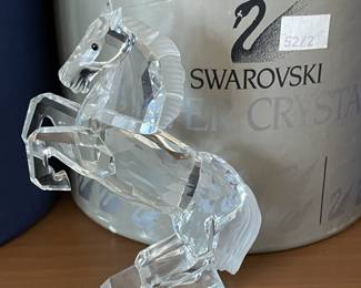 LARGE SWAROVSKI COLLECTION OF 185 FIGURINES! (SOME W/ BOXES)