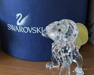 LARGE SWAROVSKI COLLECTION OF 185 FIGURINES! (SOME W/ BOXES)