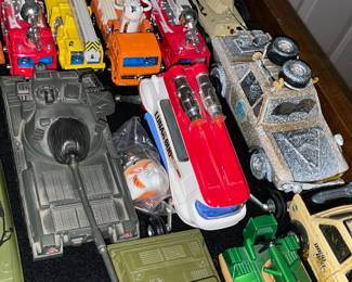 Vintage Toy Vehicles, Cars, Etc. (Diecast & Plastic)