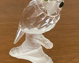 LARGE SWAROVSKI COLLECTION OF 185 FIGURINES! (SOME W/ BOXES)