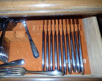 LENOX SILVERWARE