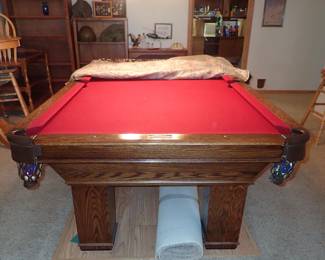 GOLDENWEST BILLART MFG - POOL TABLE