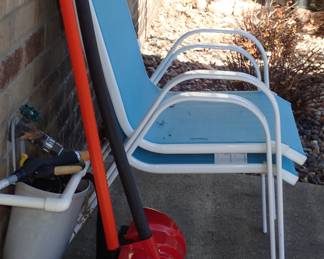 LAWN CHAIRS