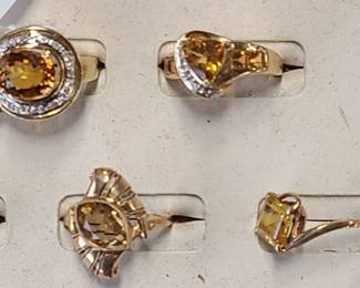 Assorted Gold rings 