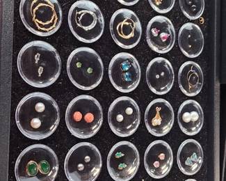 Assorted Gold jewelry 