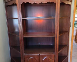 #3 Broyhill Laminate/Wood Display/Bookcase - 3 pieces can be separated - lighted w/2 doors and shelves - Center Cabinet - 30x18x75 Each End Piece - 18x20x75 You Mov e $150.00