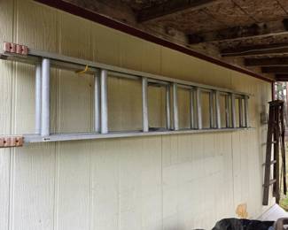 #102 Aluminum Extension Ladder - 16ft $40.00