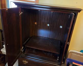 #34 Wood Entr. Center w/2 doors that slide back & 2 drawers - 38x23x61 $75.00