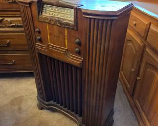 #37 Philco Radio (tube) - purchased in 1943 and has paperwork (small finish issue top) - 26x11x38 $75.00
