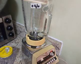 #86 Osterizer Blender $20.00
