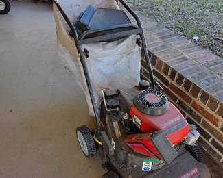 #96 Troy-Bilt Lawn Vac Chipper/Shredder - Model 47035 $80.00