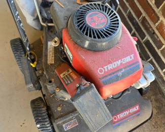 #96 Troy-Bilt Lawn Vac Chipper/Shredder - Model 47035 $80.00