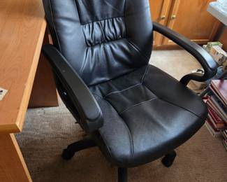 #77 Black Adjustable Office Chair on Wheels $35.00