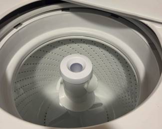 #10 Whirlpool less 1 year old Washer - w/agitator - Model - WTW4816FW3 (still have receipt for purchase in May 2024 for $664.74) $330.00