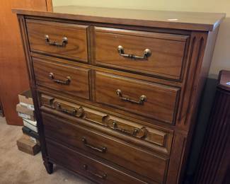 #38 Marquee Italian by Kent-Coffey chest of 5 drawers - 40x19x48 $175.00