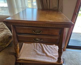 #2 Maple End Table w/1 drawer - set of 2 - 24x28x21 (as is finish issues on top) $80.00