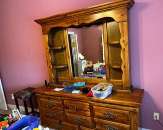 #32	cab-br2	wood dresser with 8 drawer and mirror with shelves 71x19x32 mir56x8x48	 $35.00 	   
