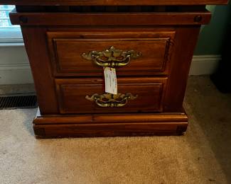 #38	cab-mbr	(2) bedside 2 drawer 28x16x24	 $50 			
