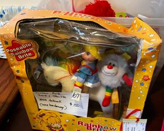 #107	Rainbow Brite Twink & Starlite 2003 Hallmark  (dmaage on Box)	 $50.00 	   
