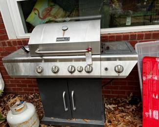 #319	Patio	Nexgrill gas 4 burner grill stainless	 $35.00 			
