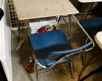 #147 blue 1 person student desk w/ cubbie $30