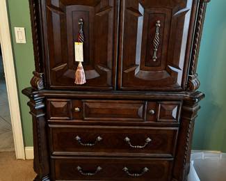 #37	Michael Amini chest of drawer 3 drawer 2 doors 46x23x63	 $500.00 	   		
