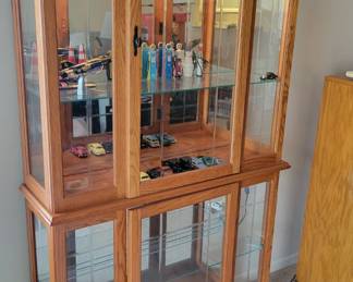 Beautiful Lighted China Hutch