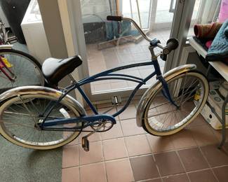Vintage Schwinn Cruiser