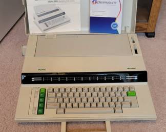 Like Brand New Typewriter In Cases With Ink Cartridge