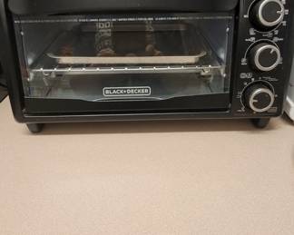 Black & Decker Toaster Oven In New Condition