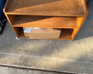 TV stand - oak plywook