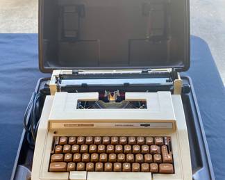 Smith Corona Deville Electric Typewriter 