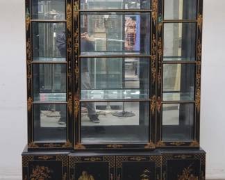 Lot # : 35 - Asian black lacquered & hand-painted chinoiserie