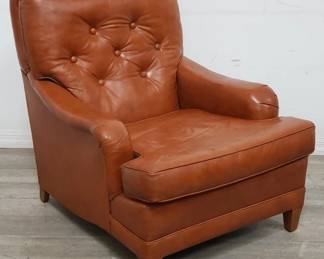 Lot # : 117 - Vintage leather arm chair