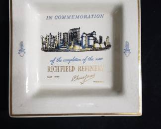 Lot # : 351 - Richfield Refinery May 1954 Commemoration dish